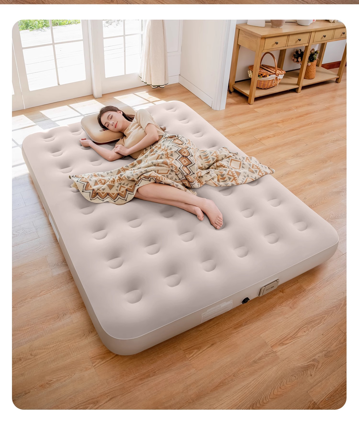 Camping Outdoor Or Indoor - Air Mattress Built-in Pump Self-inflating Mat